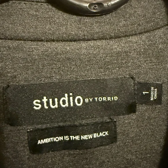 Torrid Women's Charcoal Blazer - Picture 2 of 2